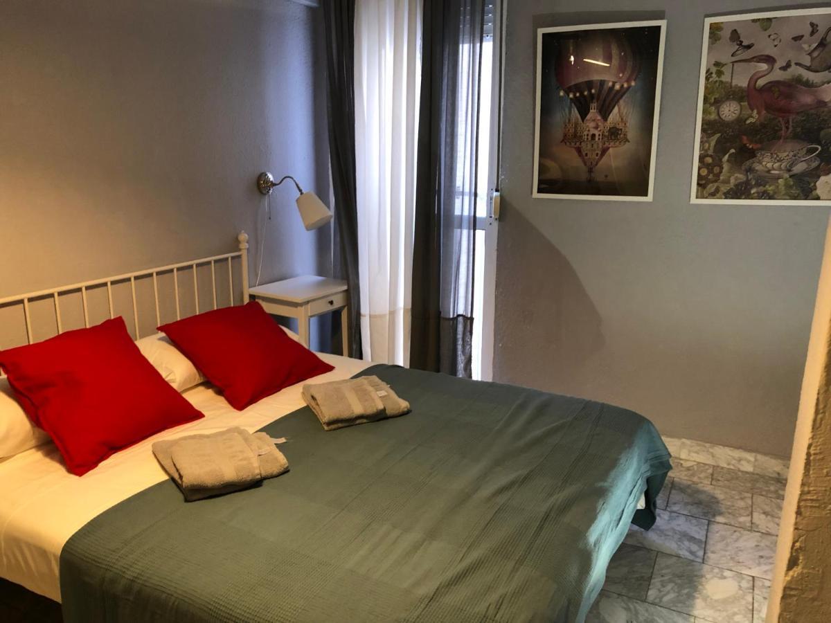 Apartamento Centro Malaga Calle Beatas Екстериор снимка